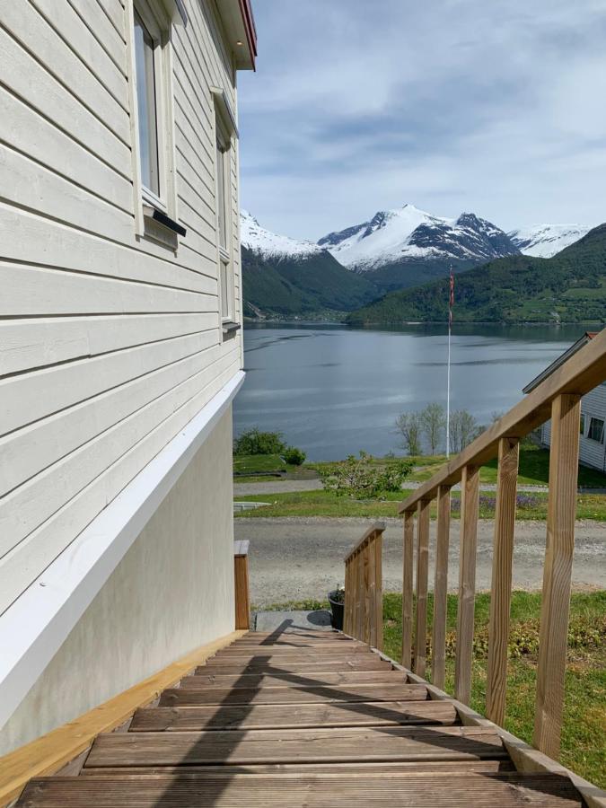 Olden Fjord Apartments Exteriér fotografie