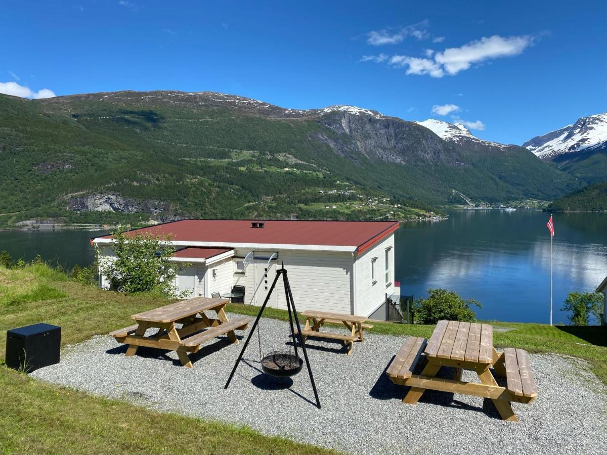 Olden Fjord Apartments Exteriér fotografie