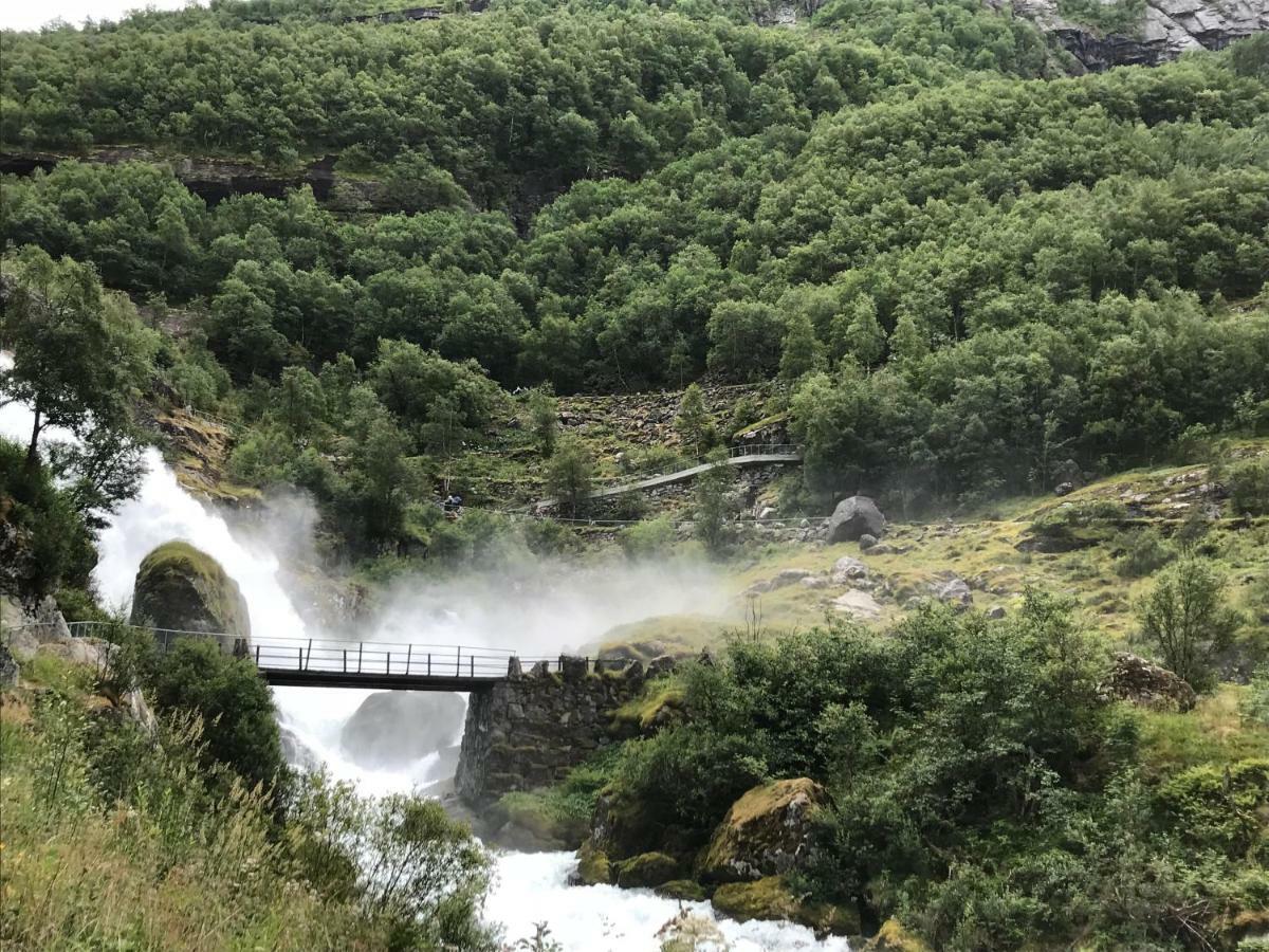 Olden Fjord Apartments Exteriér fotografie