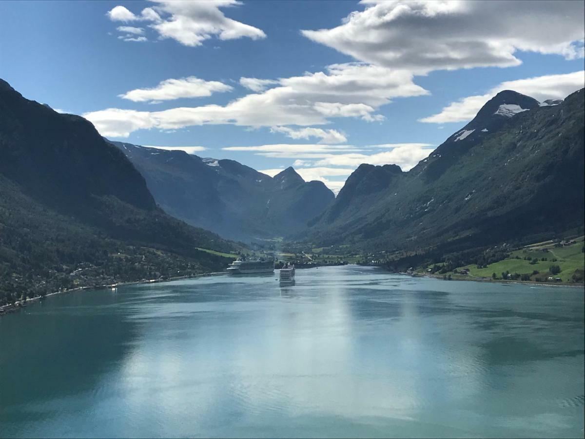 Olden Fjord Apartments Exteriér fotografie