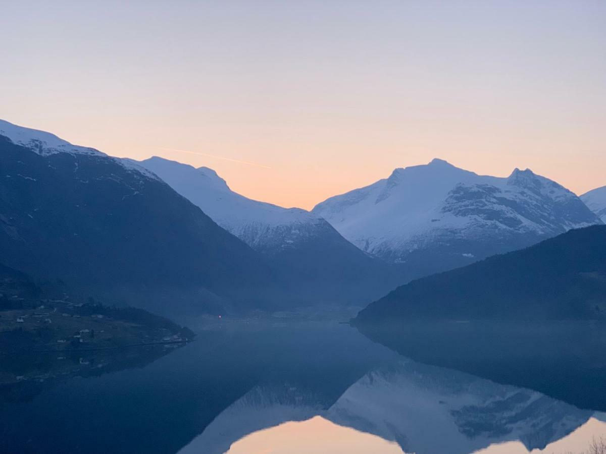 Olden Fjord Apartments Exteriér fotografie